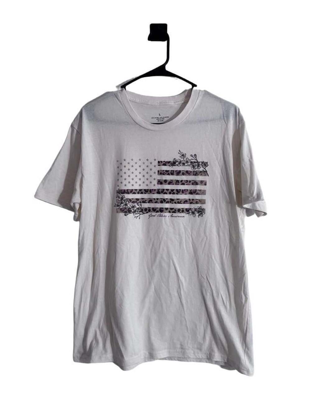God Bless America Floral Leopard American Flag Graphic T-Shirt White Size L